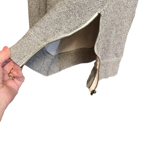 Roots Canada Cowl Neck-Grey Heathered Pullover Long Sleeve Top - Size Small - Picture 7 of 11